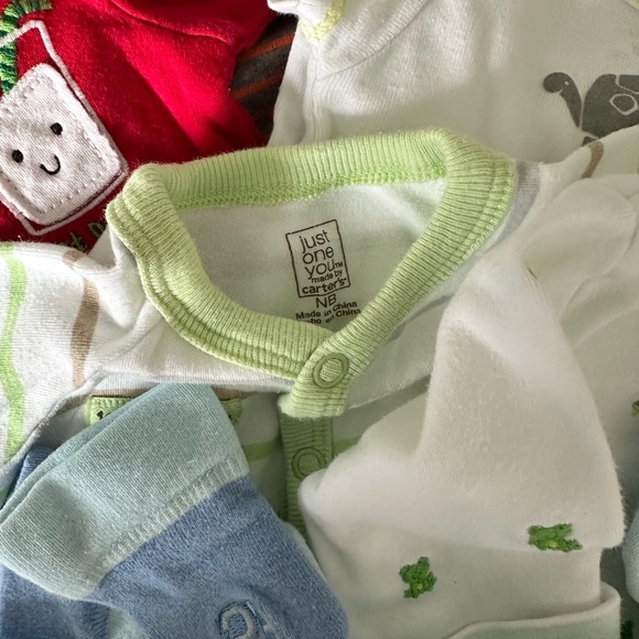 Set of 13 newborn clothes, used - Picture 3 of 6